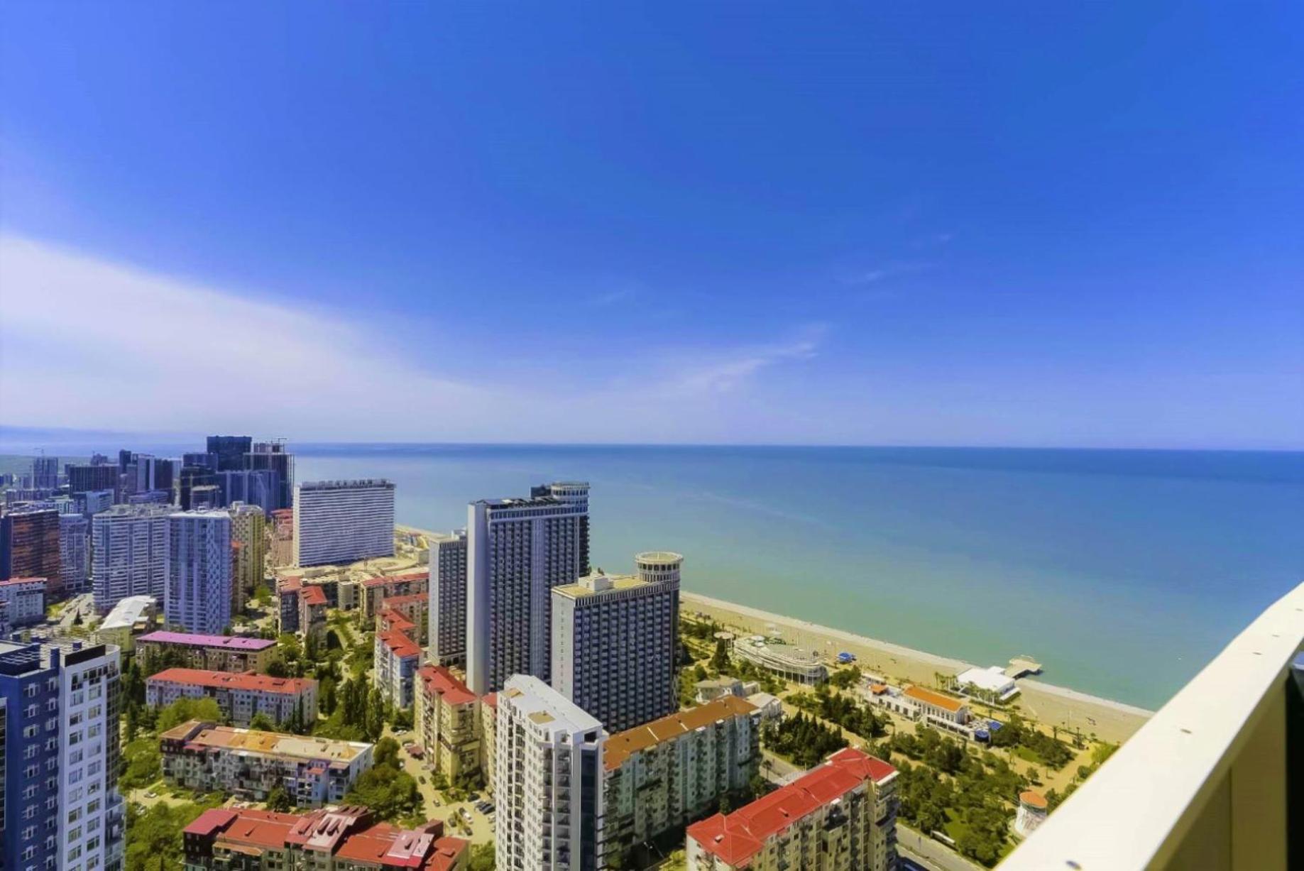 Aparthotel Orbi Batumi Bagian luar foto