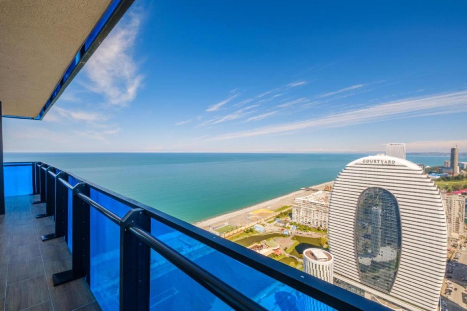 Aparthotel Orbi Batumi Bagian luar foto